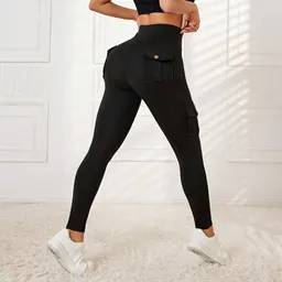 بنطلون بأربعة جيوب