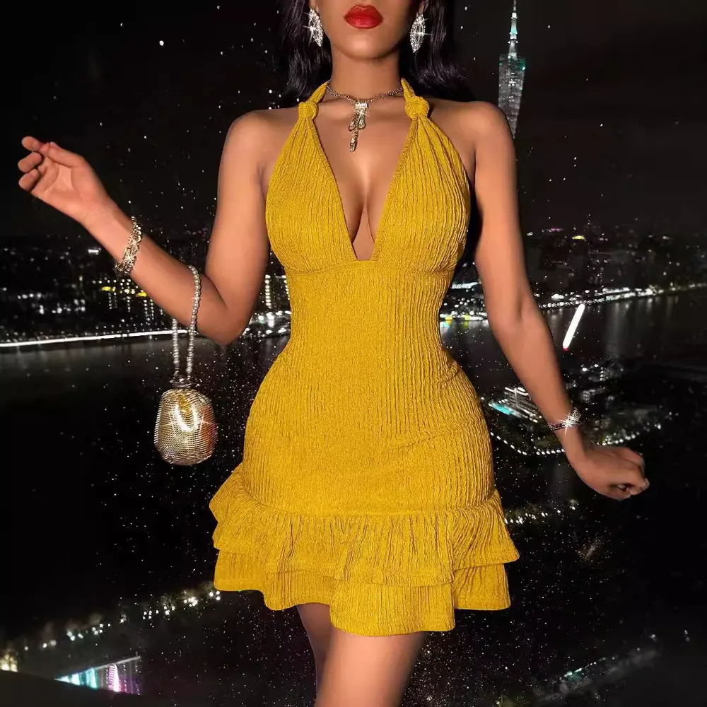 Vestido feminino sensual e slim