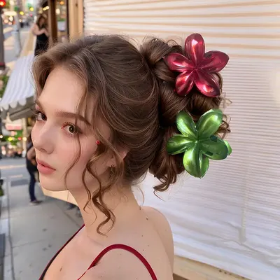Presilha de cabelo de Natal, presilha de cabelo Plumeria, presilha de cabelo de meia cabeça com flor