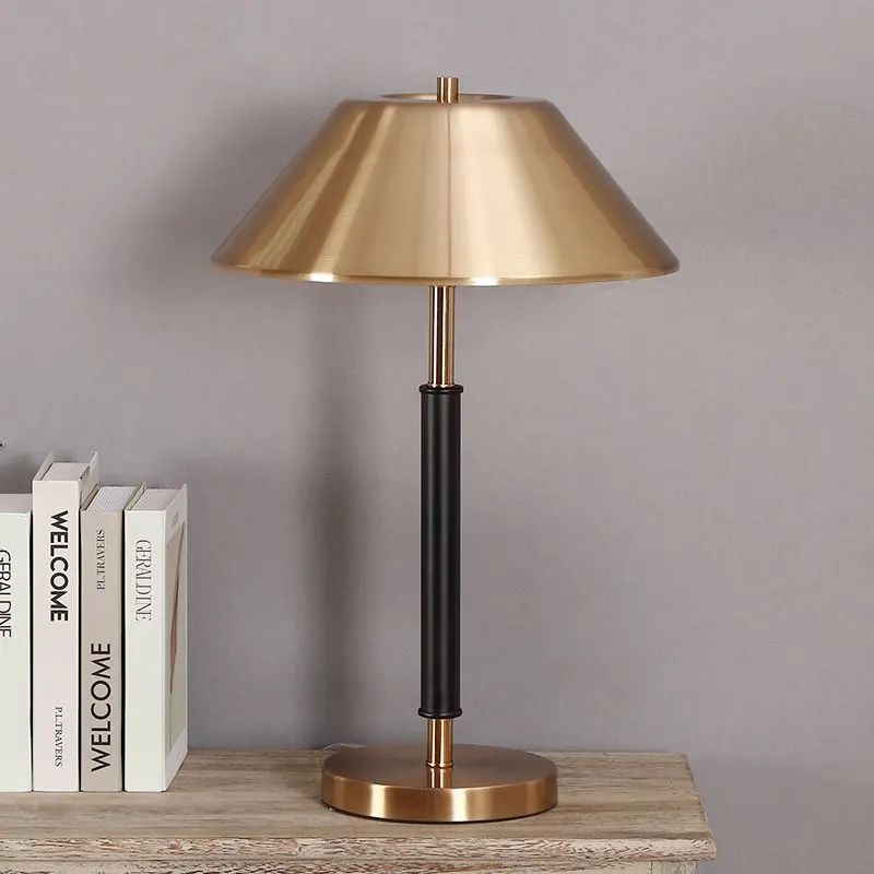 Luminária de cabeceira nórdica de luxo para quarto principal, estilo pós-moderno