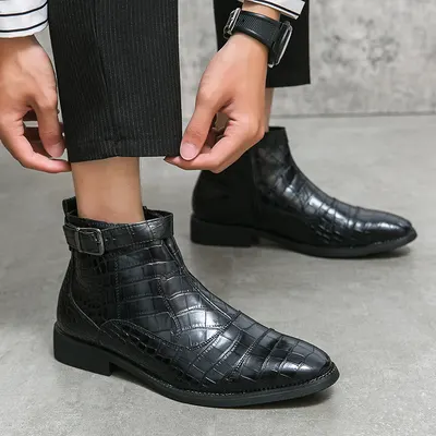 Botas de couro para homem de outono, tamanho grande, novo padrão de crocodilo, botas de tornozelo, estilo de personalidade europeu e americano, sapatos de couro de cano alto para exportação