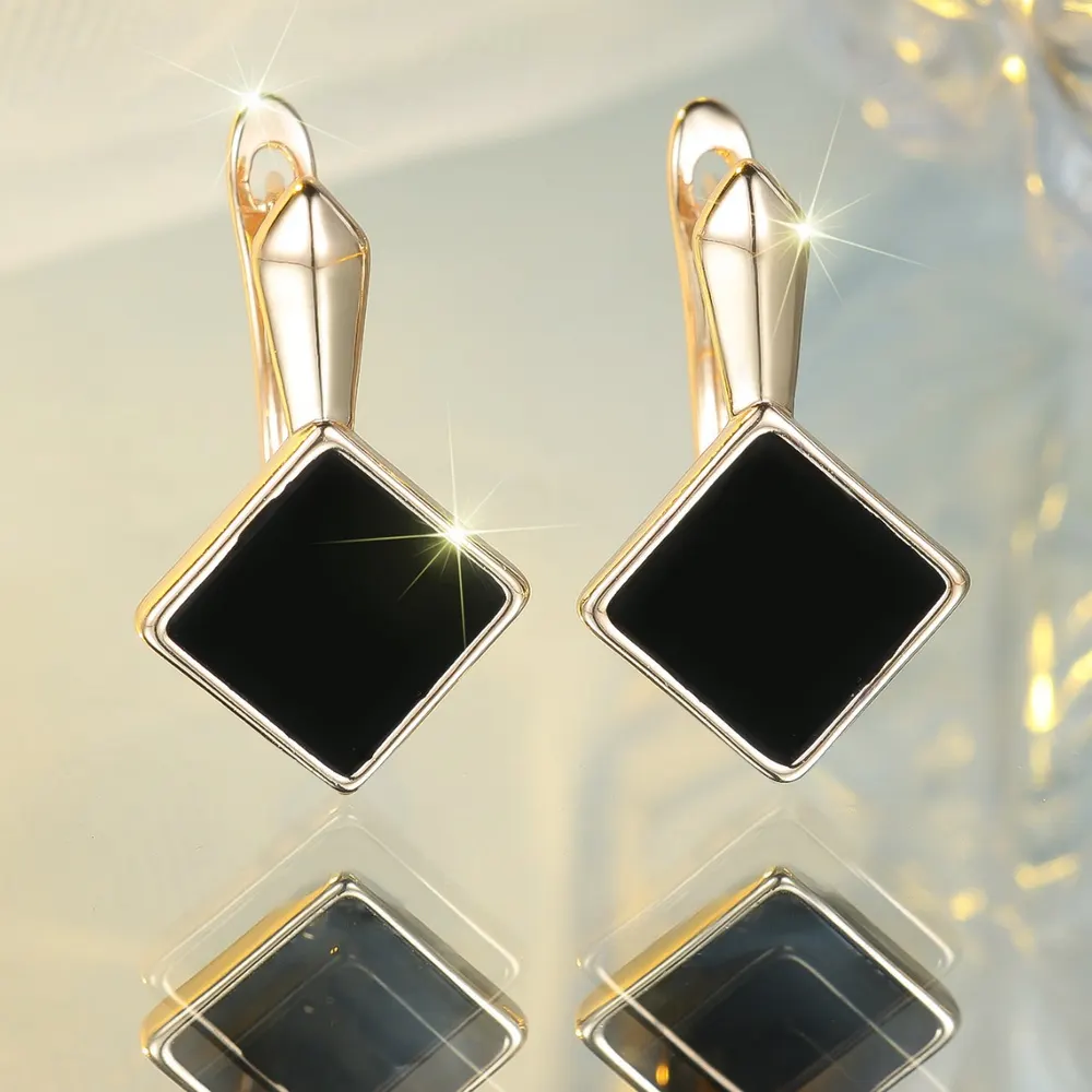 Brincos de botão de ouro preto, losango com efeito de óleo, de estilo coreano, minimalista, luxo discreto, temperamento e design versáteis