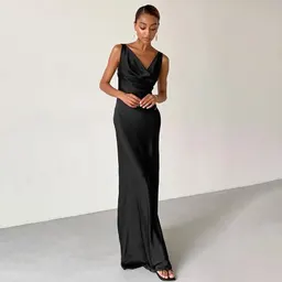 Vestido de Festa Comprido Feminino de Cetim Elegante, Cintura Alta, Alças Finas, Decote Coração, Cor Preta, Estilo Primavera, Modelo Bodycon, Por Grosso