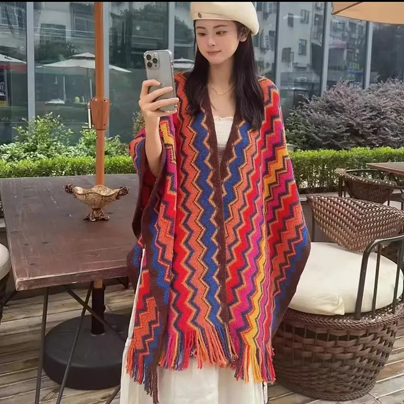 新款波浪纹几何长须加厚针织开衩披肩旅游景区出行保暖民族风披肩