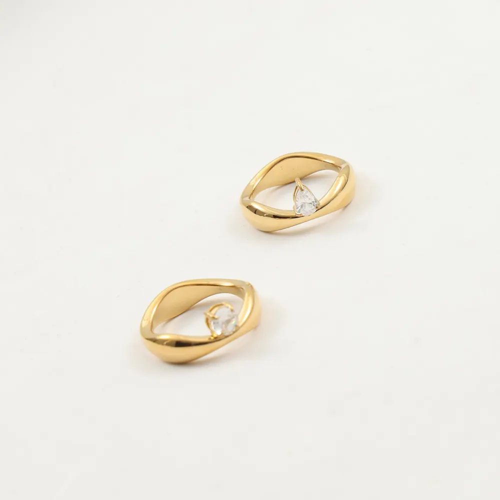Våg Ring Sättning Pläterad 18K Guld