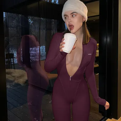 JY24512 Höst 2024 Ny Kvinnors Mode Europeisk och Amerikansk Stil Unik Spicy Girl Mångsidig Sexig Dragkedje Jumpsuit för Kvinnor