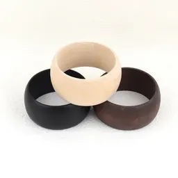 Pulseira de Madeira Larga com Boca Plana e Corpo Liso
