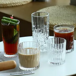 Креативная хрустальная стеклянная чашка с рельефным узором - Высокая эстетика, креативный дегустационный стакан для фруктового вина, прозрачный стакан для виски с полосками