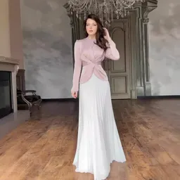 Vestido de manga comprida plissado com blocos de cor