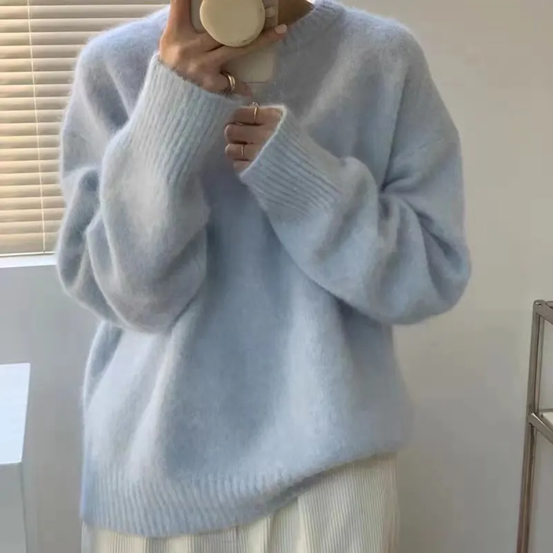 秋と冬のグレー長袖ニットセータートップス ゆったりセーター