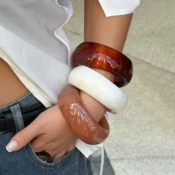 Pulseira Larga Translúcida com Cor Viva e Design Único, Resistente ao Desbotamento