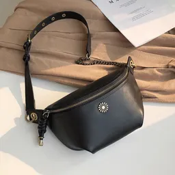 クロスボディ シングルショルダーバッグ チェストバッグ ウエストバッグ 女性用 トレンド 韓国スタイル カウハイド レディースバッグ