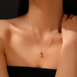 Collar con Colgante de Candado y Perla de Plata de Ley S925