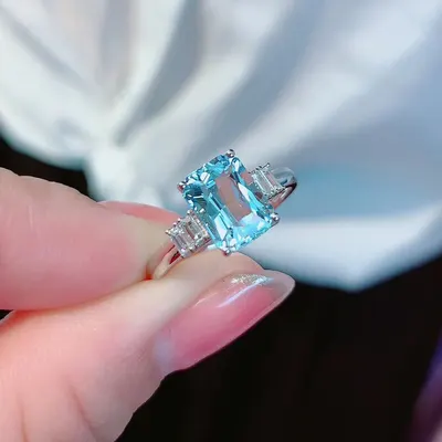 Elegant Rektangulär Ljus Oceanblå Simulerad Topassten Öppen Ring