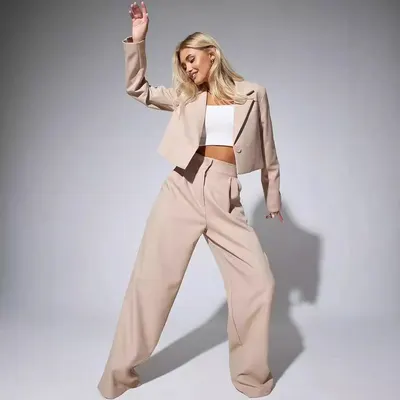 ファッションカジュアルショートスモールスーツ スリムフィットウエスタンパンツ レディーススーツ