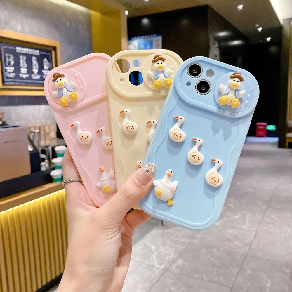 Våglucka fodral för Apple 16PRO iPhone13/14, cartoon 3D anka mjukt skyddsfodral