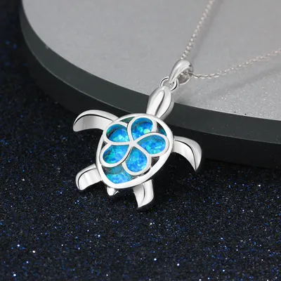 Colar com pingente de tartaruga fofa e opala, charm versátil