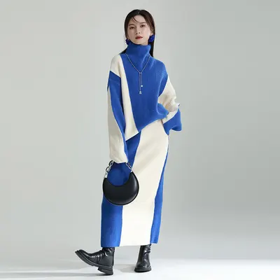 Conjunto de suéter e saia de duas peças para mulheres, novo 2024, com estampa de cores preto e branco, gola alta de inverno, manga comprida de tricô