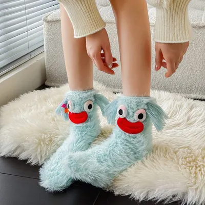 Fula gulliga strumpor, kvinnors höst och vinter plysch vadstrumpor, varma hem varma koral fleece förtjockade sovgolvstrumpor