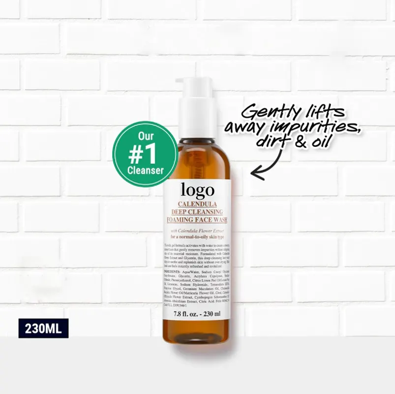 Espuma de limpeza profunda para remover impurezas