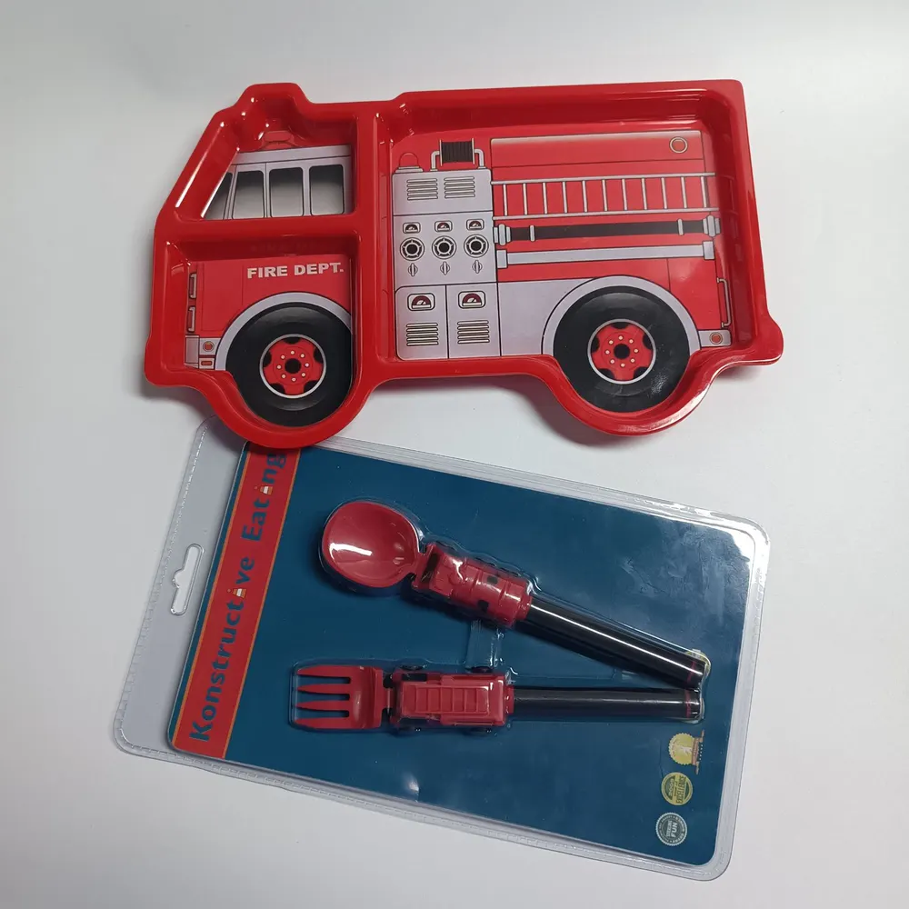 Conjunto de Utensílios de Mesa Infantil com Design de Carro e Carro de Bombeiros