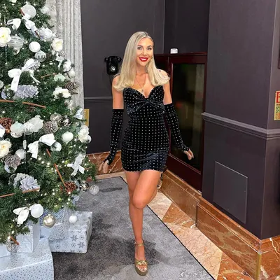 Vestido formal com alças finas brilhantes de veludo, cintura alta, sexy e elegante, estilo europeu e americano novo outono 2024, YJ24491, para mulheres