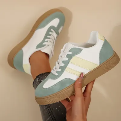 Ténis Desportivos Retro para Mulheres, Cores Variadas, Ténis Brancos