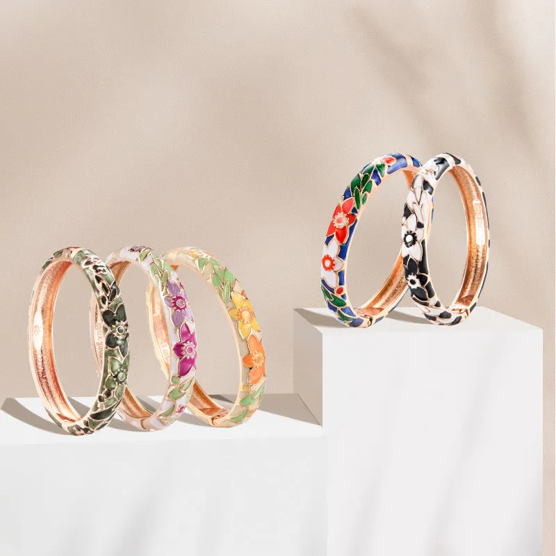 Pulseira vintage com flores esculpidas, azul