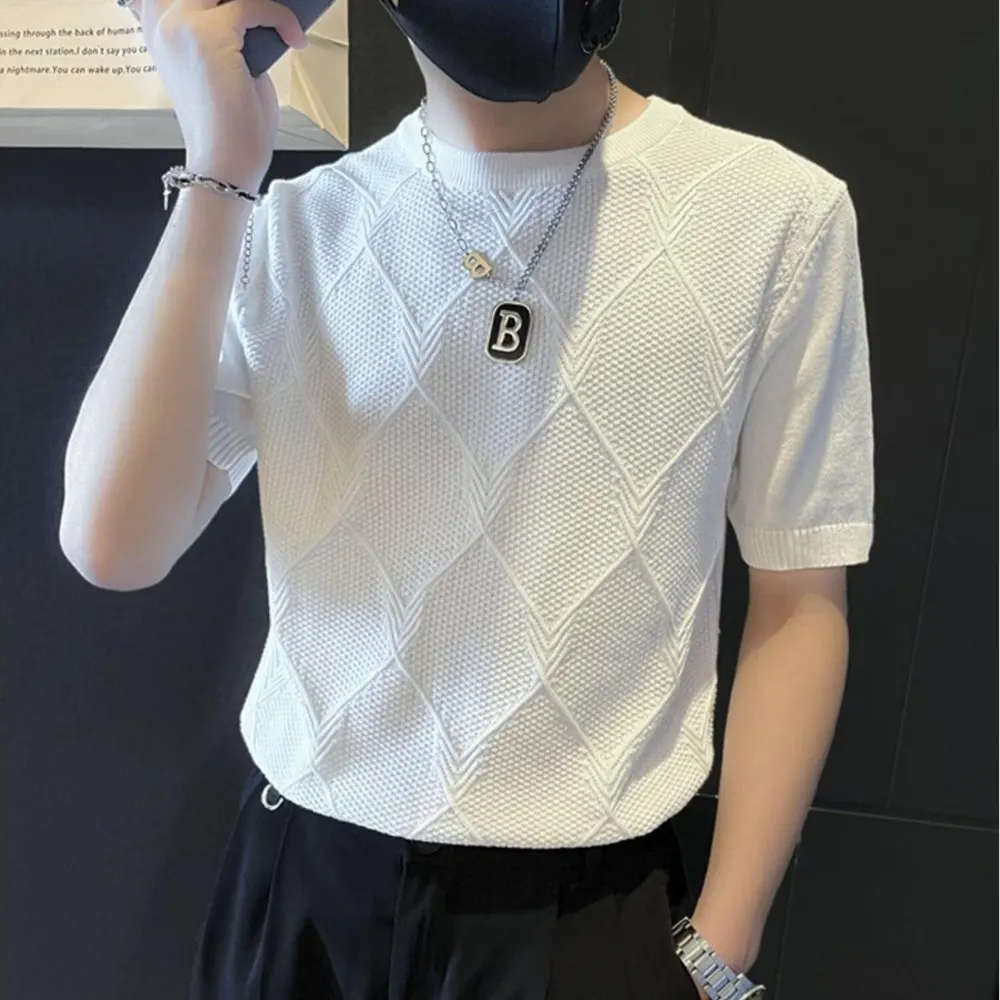 Camiseta de manga curta de seda gelada para homens, camisa de tricô fashion fina para verão, ajuste slim, elástica, respirável, estilo britânico elegante, vestuário yuppie masculino