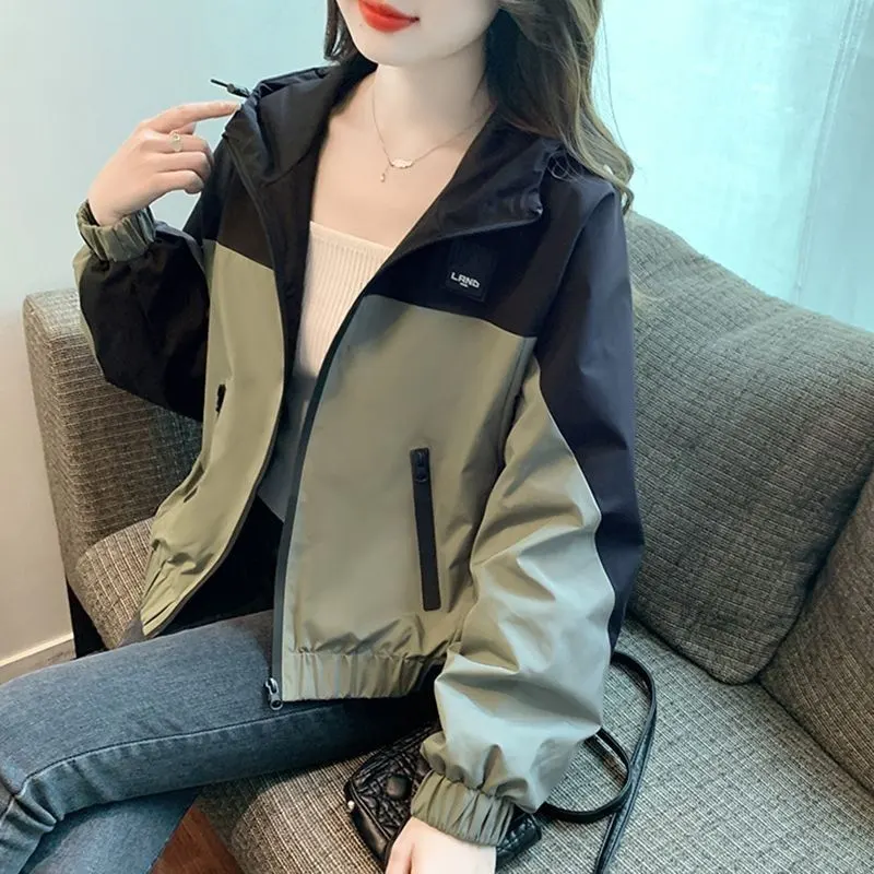 撞色拼接衝鋒衣外套