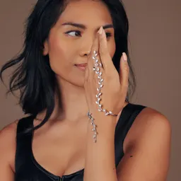 Accesorios de joyería de moda versátiles para fotografía callejera, pulsera para mujer con forma de hoja