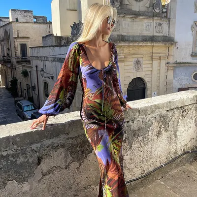 Vestido longo novo da tendência europeia e americana para mulheres, estampado, estilo retrô, modelo Wan Jia com alças, doce, coleção 2025
