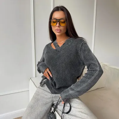 Autumn and Winter New Solid Color Long Sleeve V-Neck Knit Top