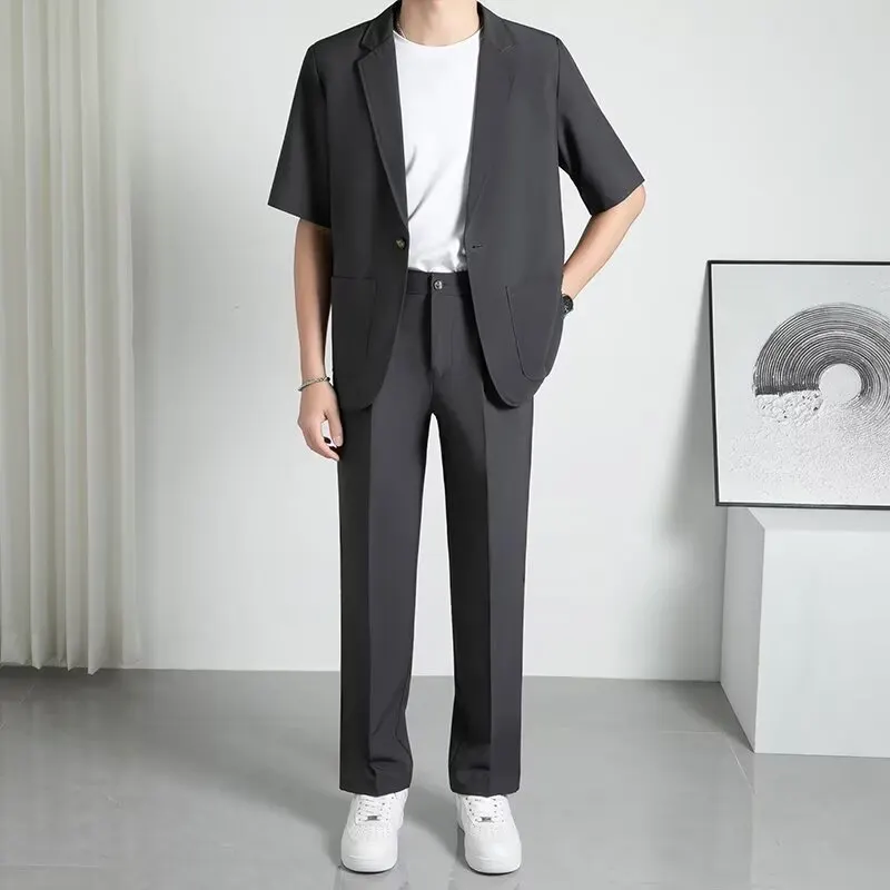 Fato Casual de Manga Curta para Homens, Estilo Fino, Elegante e Moderno, Versátil, Moderno, Bonito, Pequeno Fato de Manga Curta Moderno