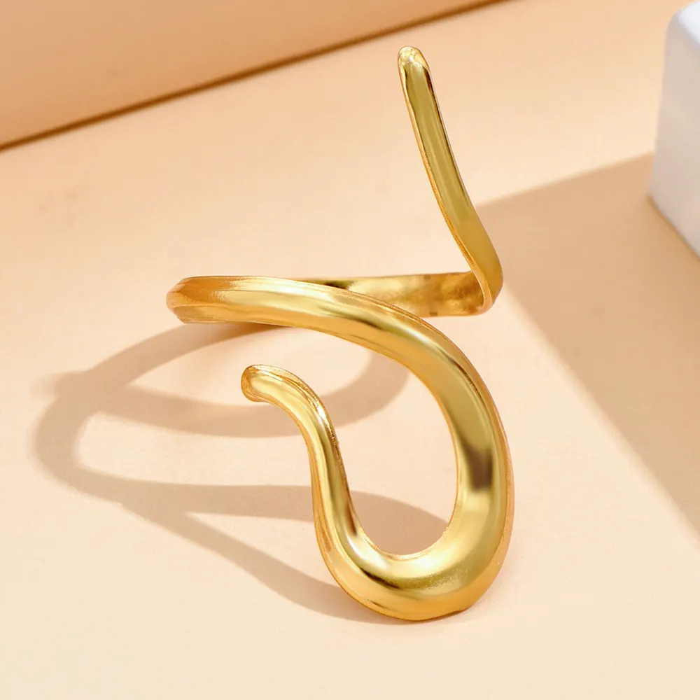 Strömlinjeformad design öppen ring vakuumpläterad guld rostfri stål fingerring