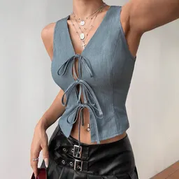 Top feminino de manga sem gola com atacagem de laço, corte slim