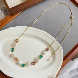 Collar de Perlas Barrocas