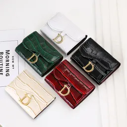 Porta-cartões feminino com padrão de crocodilo moderno e elegante de estilo europeu e americano, textura de couro genuíno
