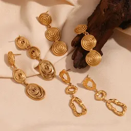 Pendientes de empalme geométricos huecos irregulares martillados estilo europeo y americano, pendientes de botón con huella dactilar enchapados en oro de 18 quilates de acero inoxidable para mujer