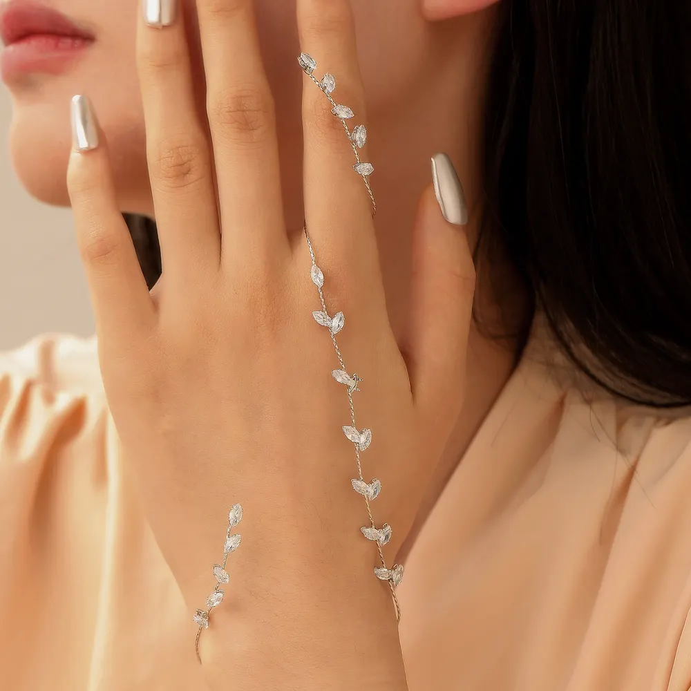 Corrente de Dedo com Zircónia e Folhas de Moda Simples