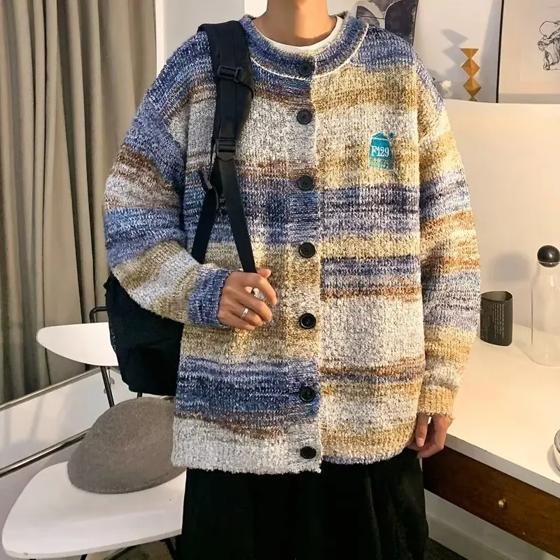Cardigã de tricot com cores contrastantes degradê para homem, estilo coreano retrô e preguiçoso