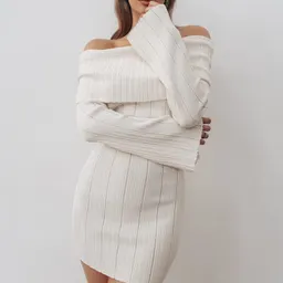 Vestido curto para mulher, de ombro único, manga comprida, decote ombro a ombro sensual, com saia que envolve a anca