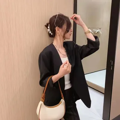新しいスタイリッシュで人気のある多用途なニッチハイエンドシックなワンショルダーバッグ