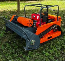 Máquina de cortar relva industrial de alta potência, 4 tempos, controlo remoto, todo-o-terreno, design de lagarta, motor a diesel para pomares e montanhas