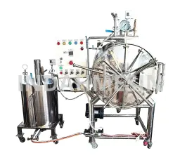Máquina de retorta