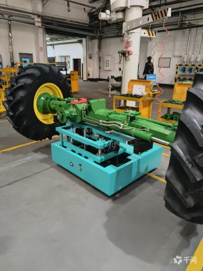 Anpassad icke-standardiserad fjärrstyrd materialtransportvagn AGV