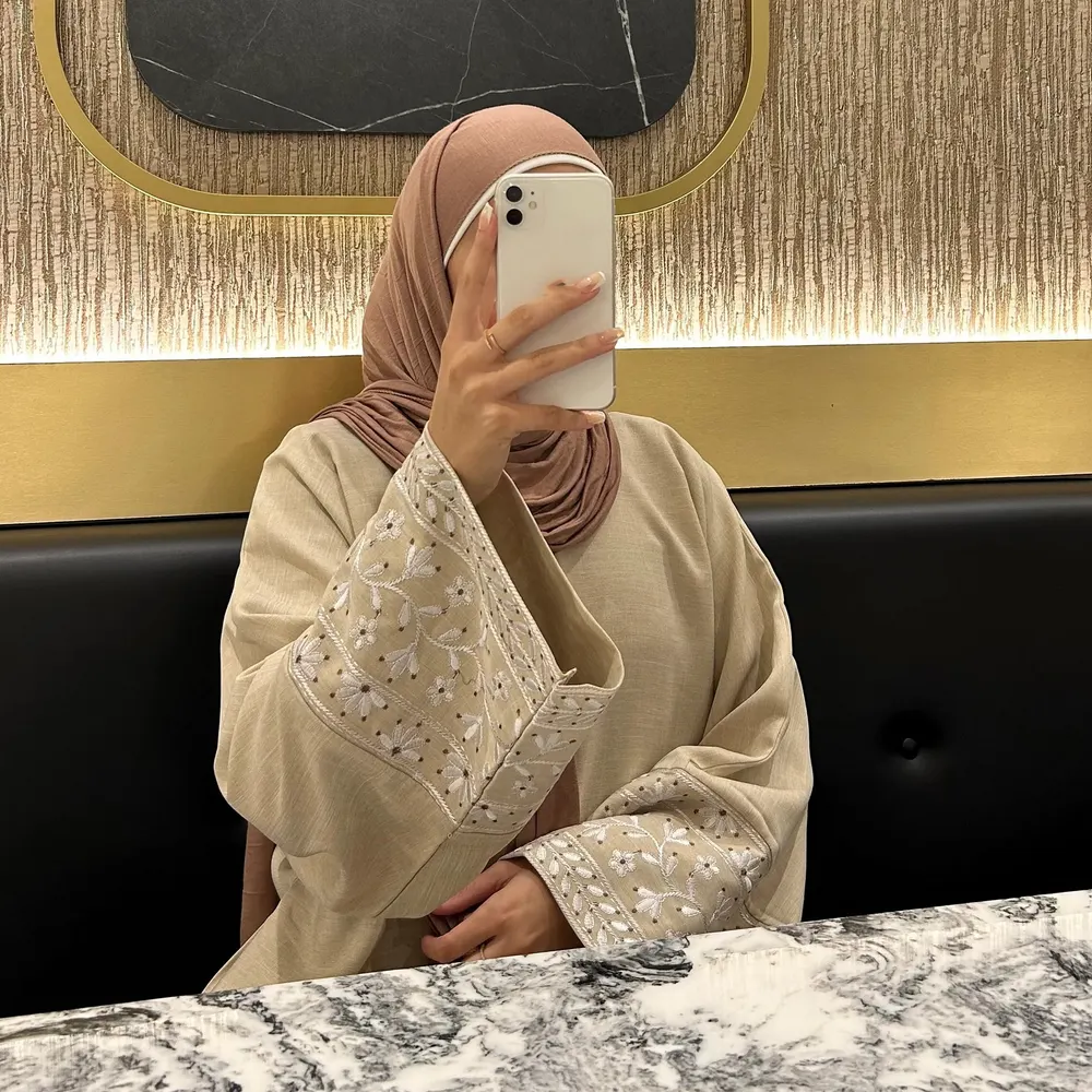 Vestido longo bordado elegante do Dubai, Turquia e Oriente Médio, LR735