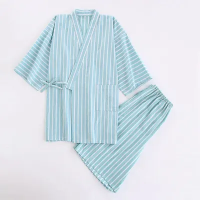 Conjunto de pijama de listras finas de algodão lavado novo para primavera e outono, para homem e mulher, casal, estilo kimono japonês, manga curta e calções