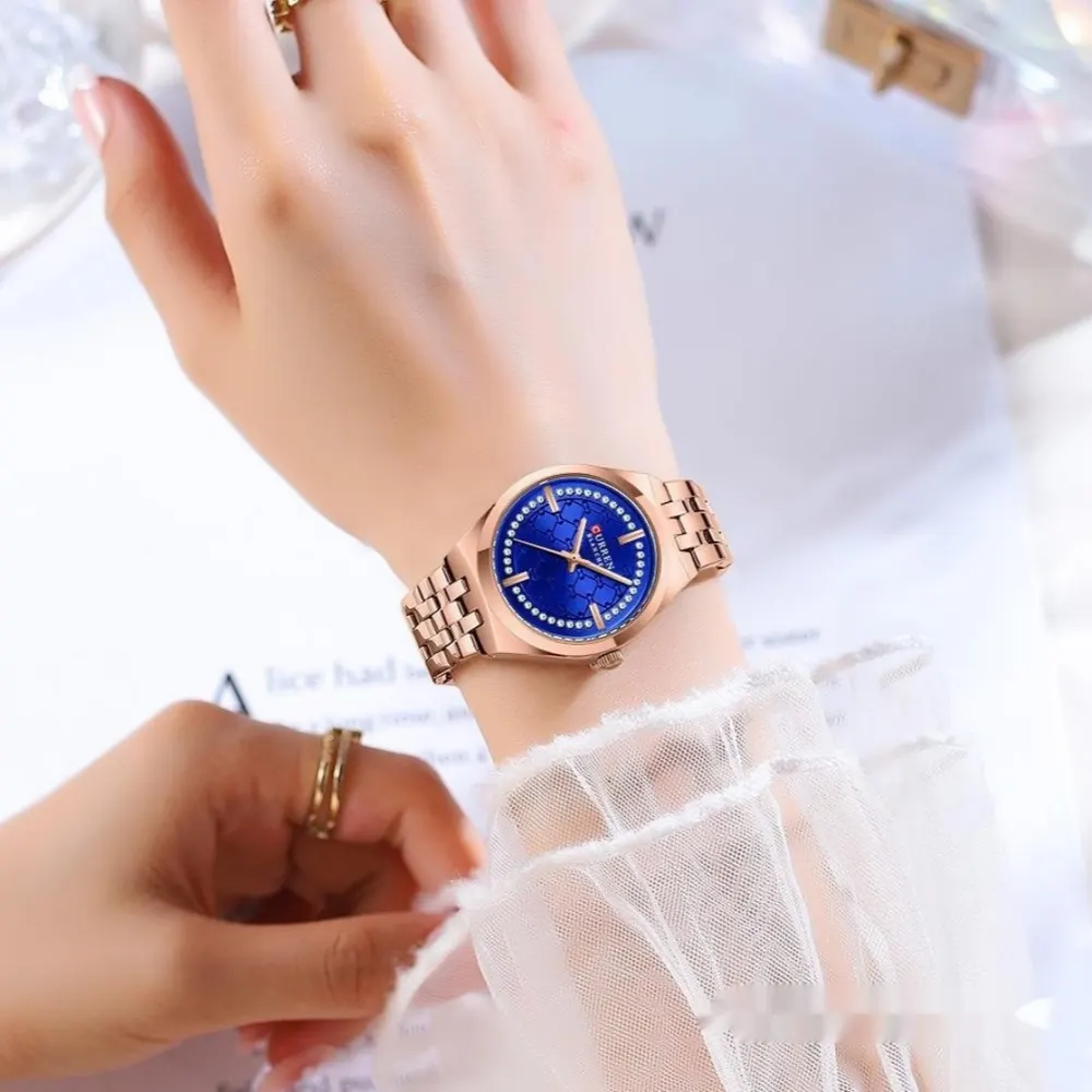 Relógio de mulher com strass, modelo casual, pulseira de aço, relógio de quartzo, à prova de água, best-seller transfronteiriço para mulheres