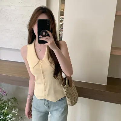 Chaleco blanco de camisa tejida para mujer